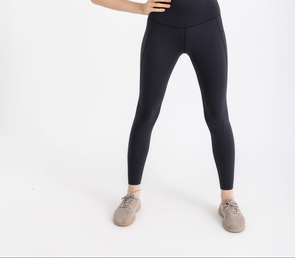 Ultra-Feel Leggings - Black-1